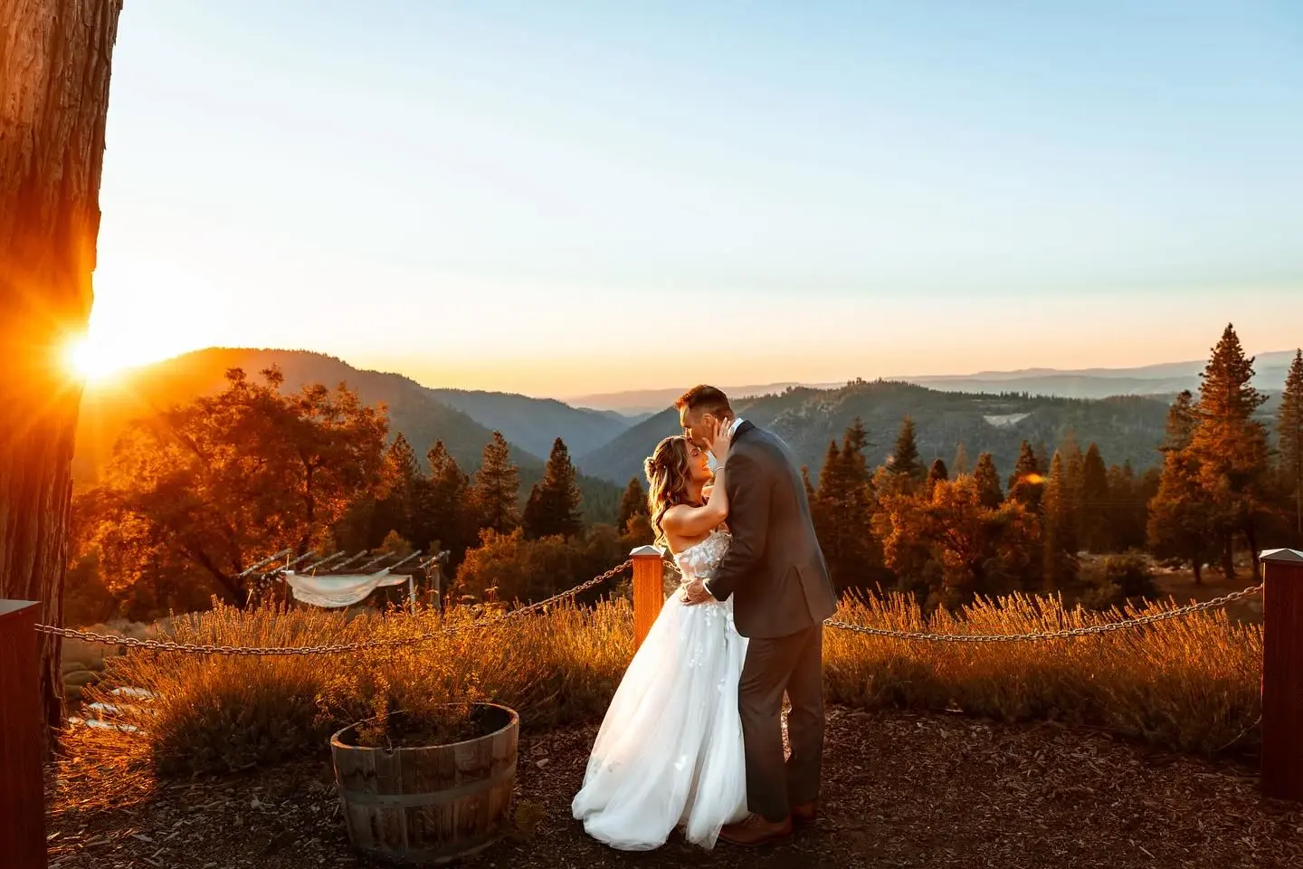 Photograph of a loving couple taken at Sugar Pine Ridge.